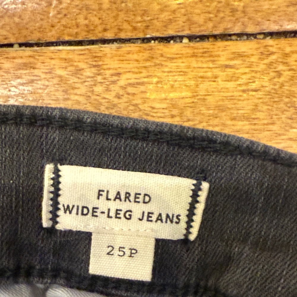 Madewell Charcoal Flare Jeans - Picture 3 of 4